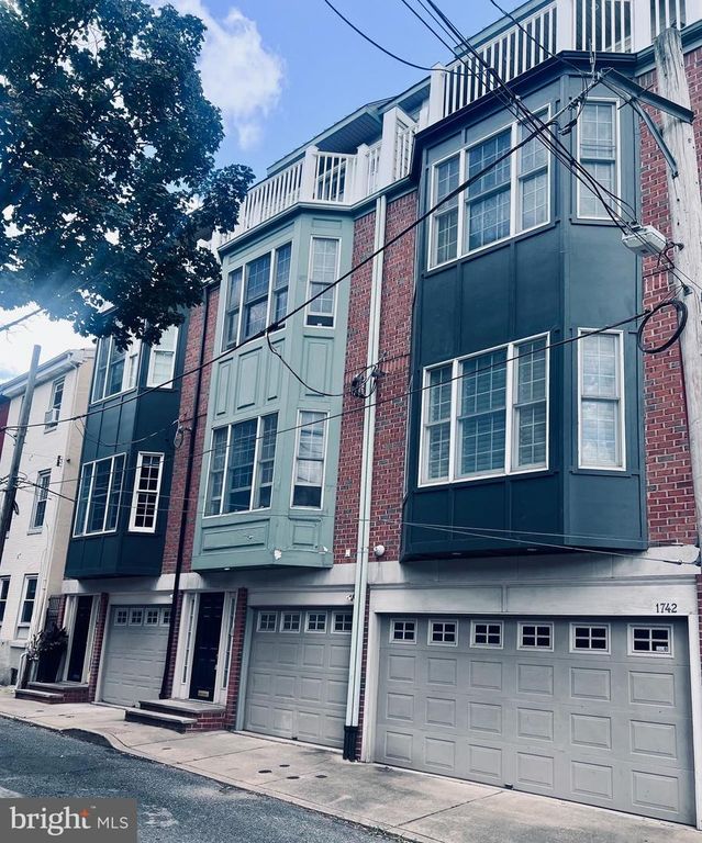1740 NAUDAIN ST, Philadelphia, PA 19146