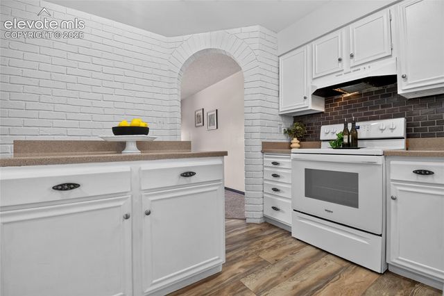 546 S Laporte Drive, Pueblo, CO 81007