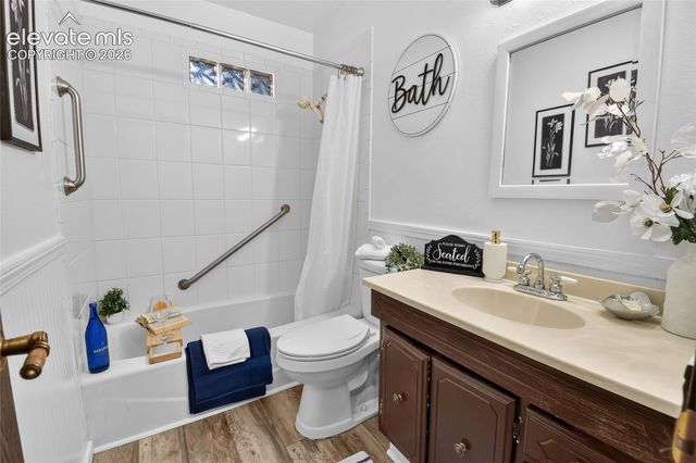 546 S Laporte Drive, Pueblo, CO 81007