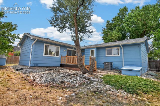 546 S Laporte Drive, Pueblo, CO 81007