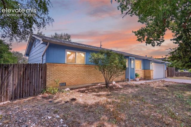 546 S Laporte Drive, Pueblo, CO 81007
