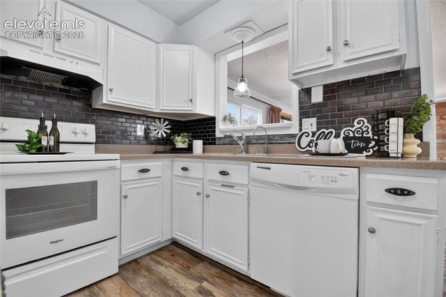 546 S Laporte Drive, Pueblo, CO 81007