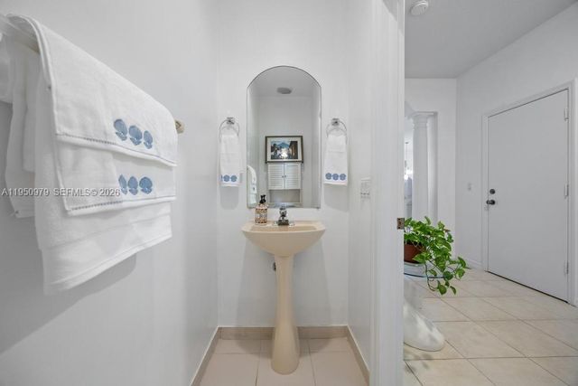 419 Rainbow Springs Ter, Royal Palm Beach, FL 33411