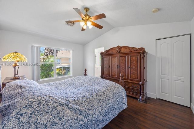 419 Rainbow Springs Ter, Royal Palm Beach, FL 33411