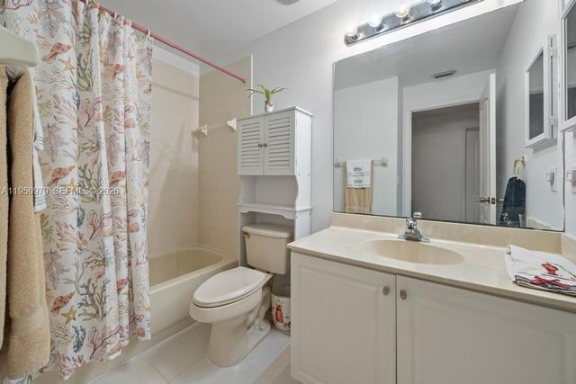 419 Rainbow Springs Ter, Royal Palm Beach, FL 33411