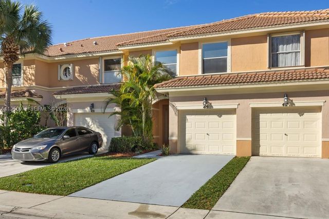 419 Rainbow Springs Ter, Royal Palm Beach, FL 33411
