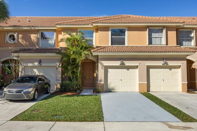 419 Rainbow Springs Ter, Royal Palm Beach, FL 33411