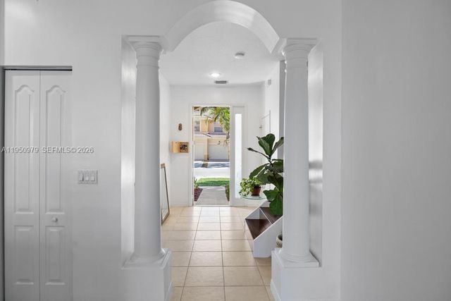 419 Rainbow Springs Ter, Royal Palm Beach, FL 33411