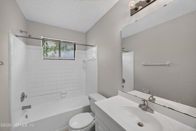 2715 TROLLIE Lane, Jacksonville, FL 32211