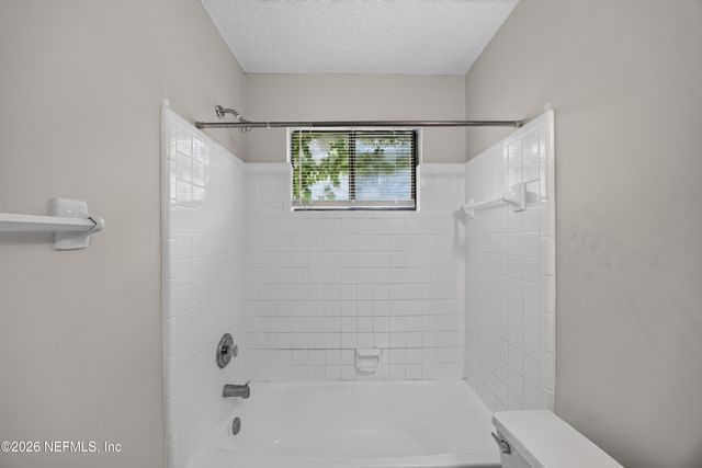 2715 TROLLIE Lane, Jacksonville, FL 32211