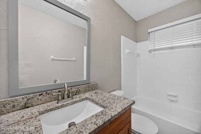 2715 TROLLIE Lane, Jacksonville, FL 32211