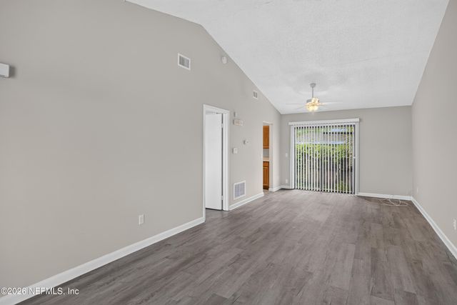 2715 TROLLIE Lane, Jacksonville, FL 32211