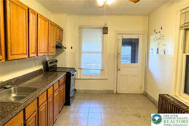 131 West Green Street, Allentown City, PA 18102