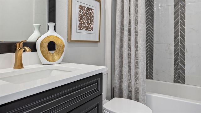 1757 POINT GRACE ROAD, Tavares, FL 32778