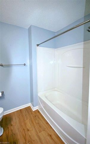 1620 Cherry Blossom Lane 103, Winston-salem, NC 27127