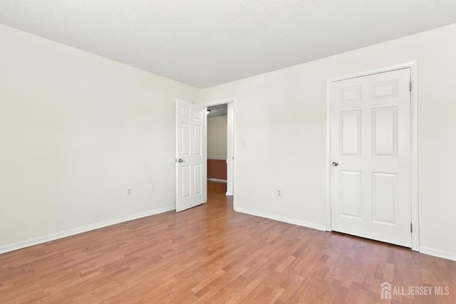 5007 Ravens Crest, Plainsboro, NJ 08536