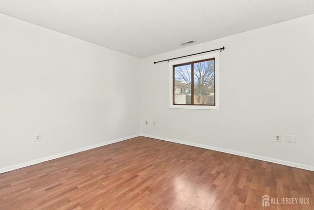 5007 Ravens Crest, Plainsboro, NJ 08536