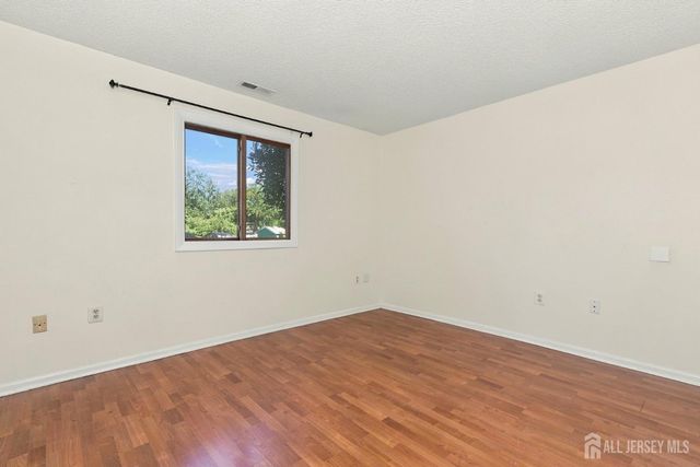 5007 Ravens Crest, Plainsboro, NJ 08536