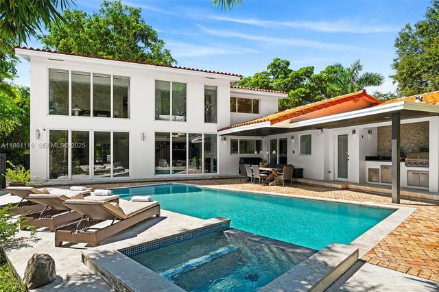 575 Bay Point Road, Miami, FL 33137