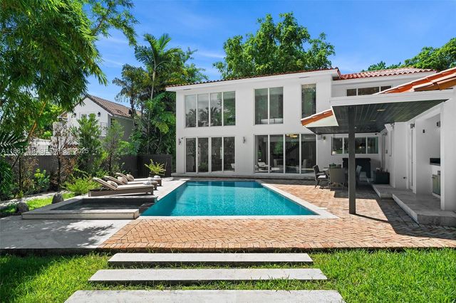 575 Bay Point Road, Miami, FL 33137