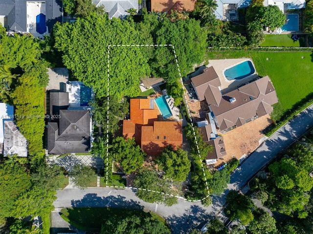 575 Bay Point Road, Miami, FL 33137