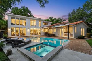 575 Bay Point Road, Miami, FL 33137