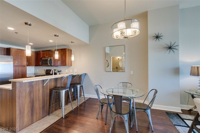 150 Las Vegas Boulevard 1618, Las Vegas, NV 89101