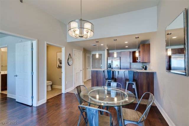 150 Las Vegas Boulevard 1618, Las Vegas, NV 89101