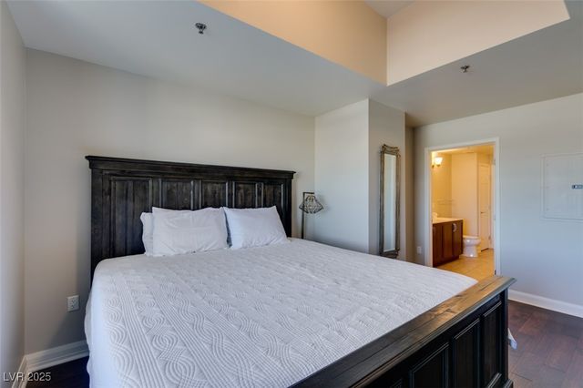 150 Las Vegas Boulevard 1618, Las Vegas, NV 89101