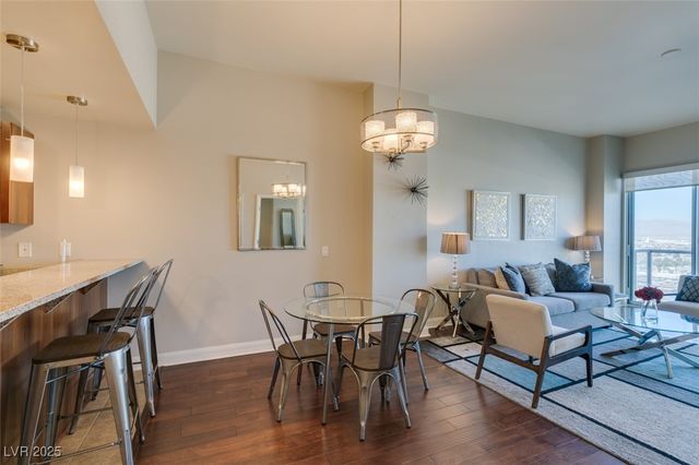 150 Las Vegas Boulevard 1618, Las Vegas, NV 89101