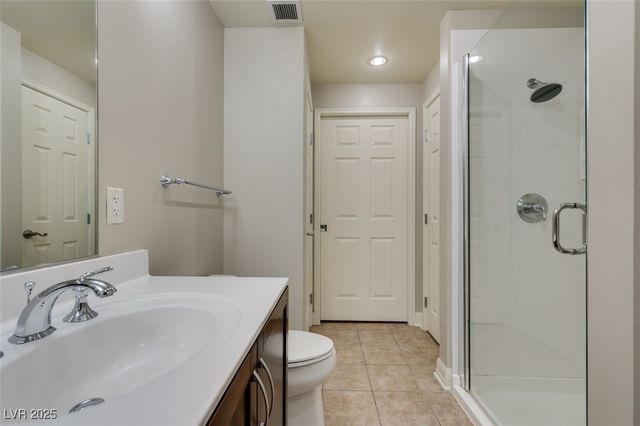 150 Las Vegas Boulevard 1618, Las Vegas, NV 89101