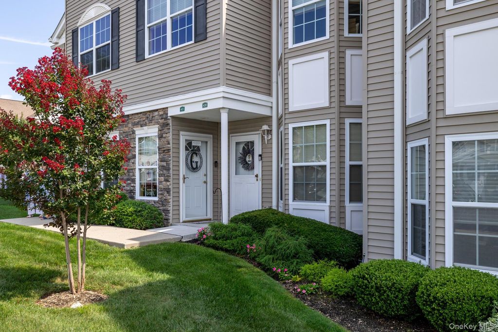 421 Autumn Drive, East Meadow, NY 11554 — photo 3