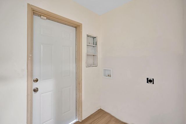 4313 N Thorne Avenue, Fresno, CA 93704