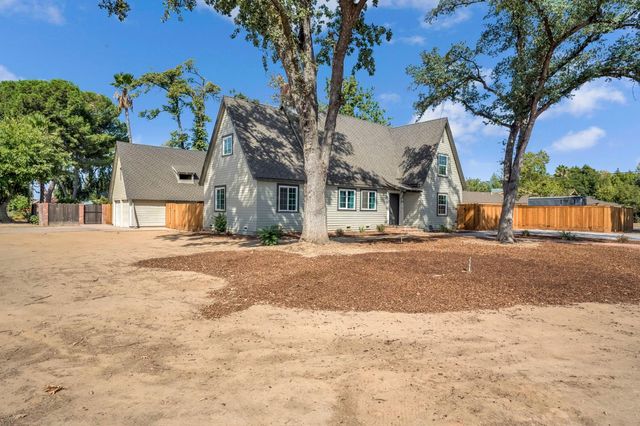 4313 N Thorne Avenue, Fresno, CA 93704