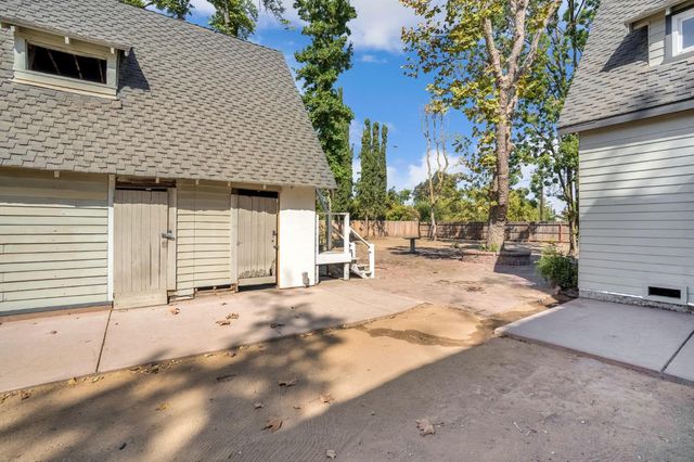 4313 N Thorne Avenue, Fresno, CA 93704