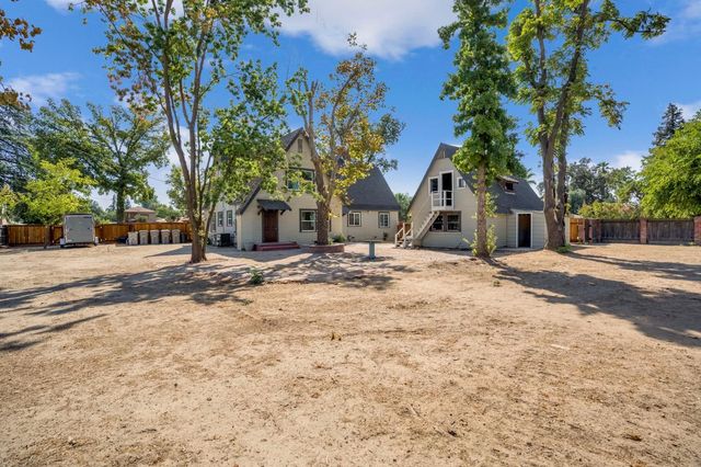 4313 N Thorne Avenue, Fresno, CA 93704