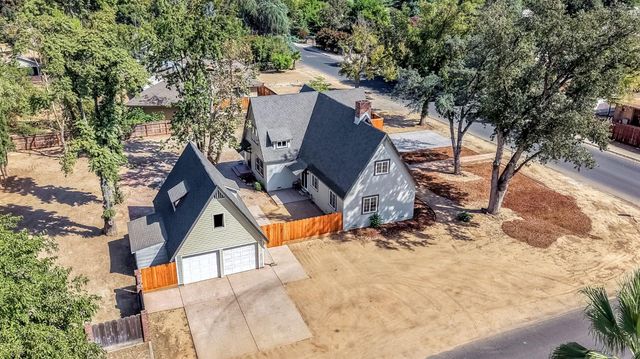 4313 N Thorne Avenue, Fresno, CA 93704