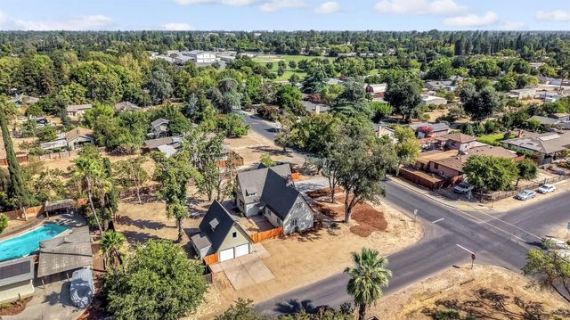 4313 N Thorne Avenue, Fresno, CA 93704