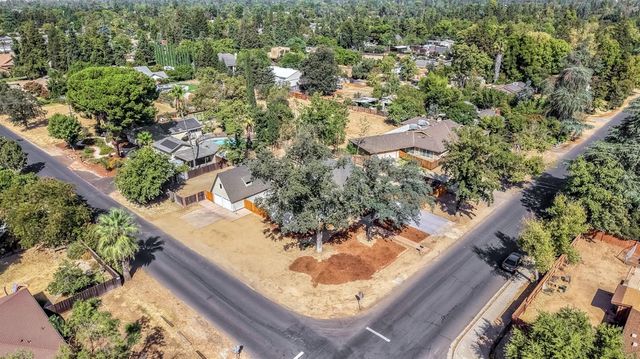 4313 N Thorne Avenue, Fresno, CA 93704