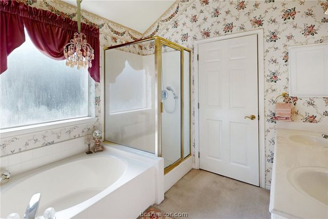 3209 Broadmoor Drive, Bryan, TX 77802