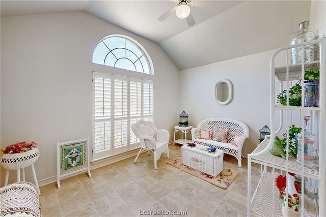 3209 Broadmoor Drive, Bryan, TX 77802