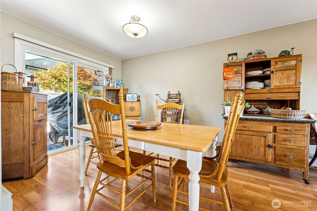 1405 Rolling Hills Terrace NW, Olympia, WA 98502