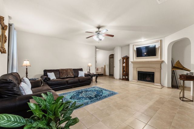 8505 Field Creek Court, Fort Worth, TX 76134