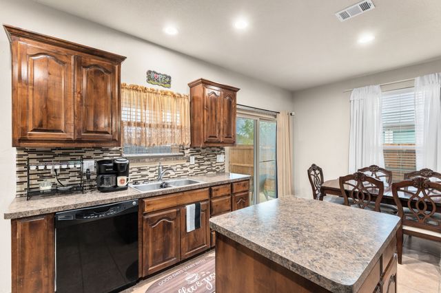 8505 Field Creek Court, Fort Worth, TX 76134