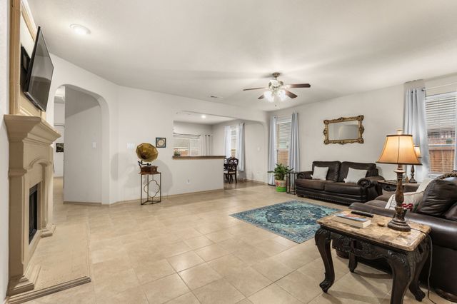 8505 Field Creek Court, Fort Worth, TX 76134