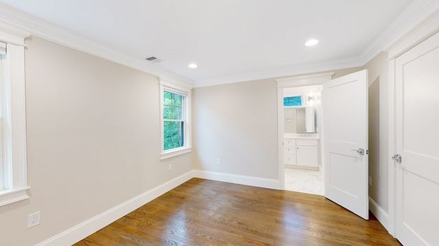 101 Sumner Road 1, Brookline, MA 02445