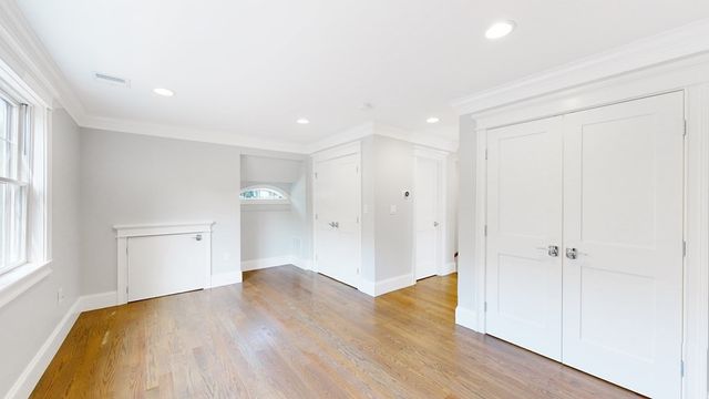 101 Sumner Road 1, Brookline, MA 02445