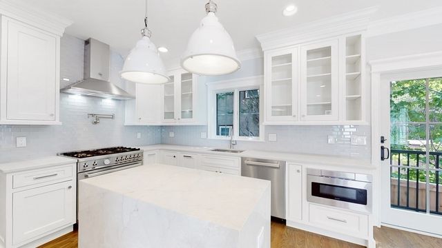 101 Sumner Road 1, Brookline, MA 02445