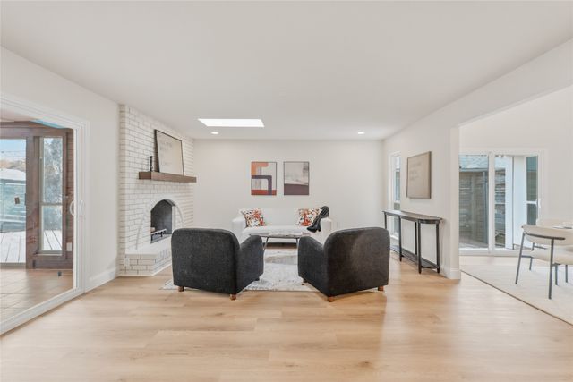 11033 Mccree Road, Dallas, TX 75238