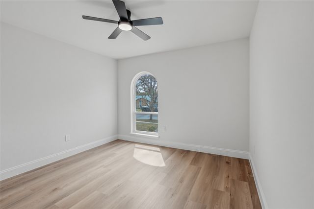 11033 Mccree Road, Dallas, TX 75238